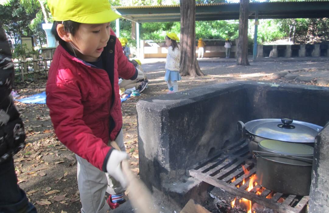 火起こしの様子