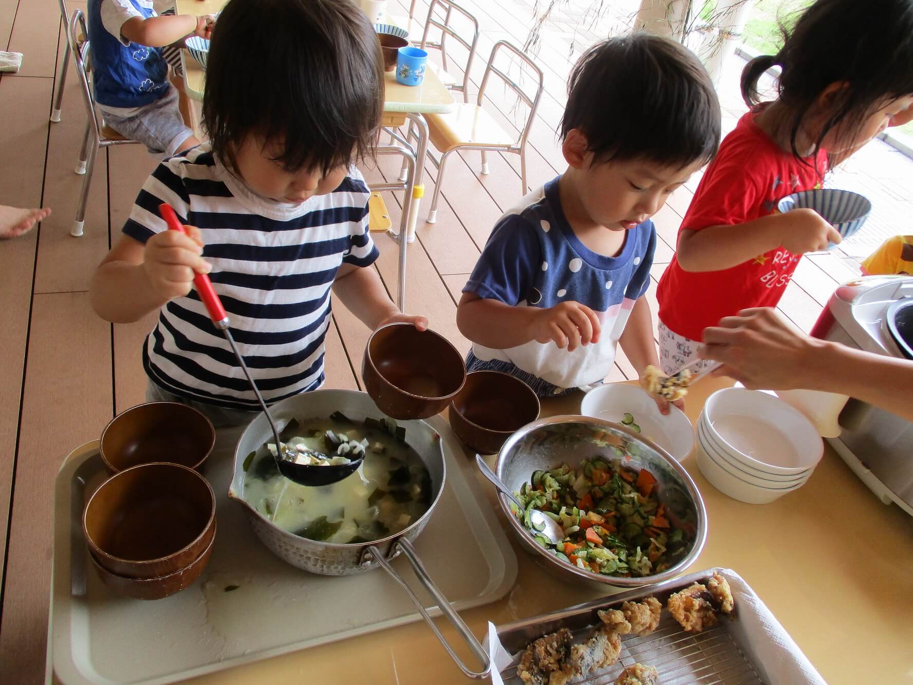 調理への参加が食べる意欲を育んでいる