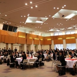 どろんこ会グループ2019年度新卒入社職員内定式を開催