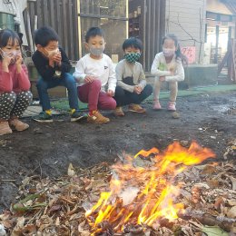 池上どろんこ保育園「みんな大好き焼き芋大会」