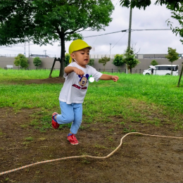 発達支援つむぎ 八山田「みんなで楽しむ大縄！」