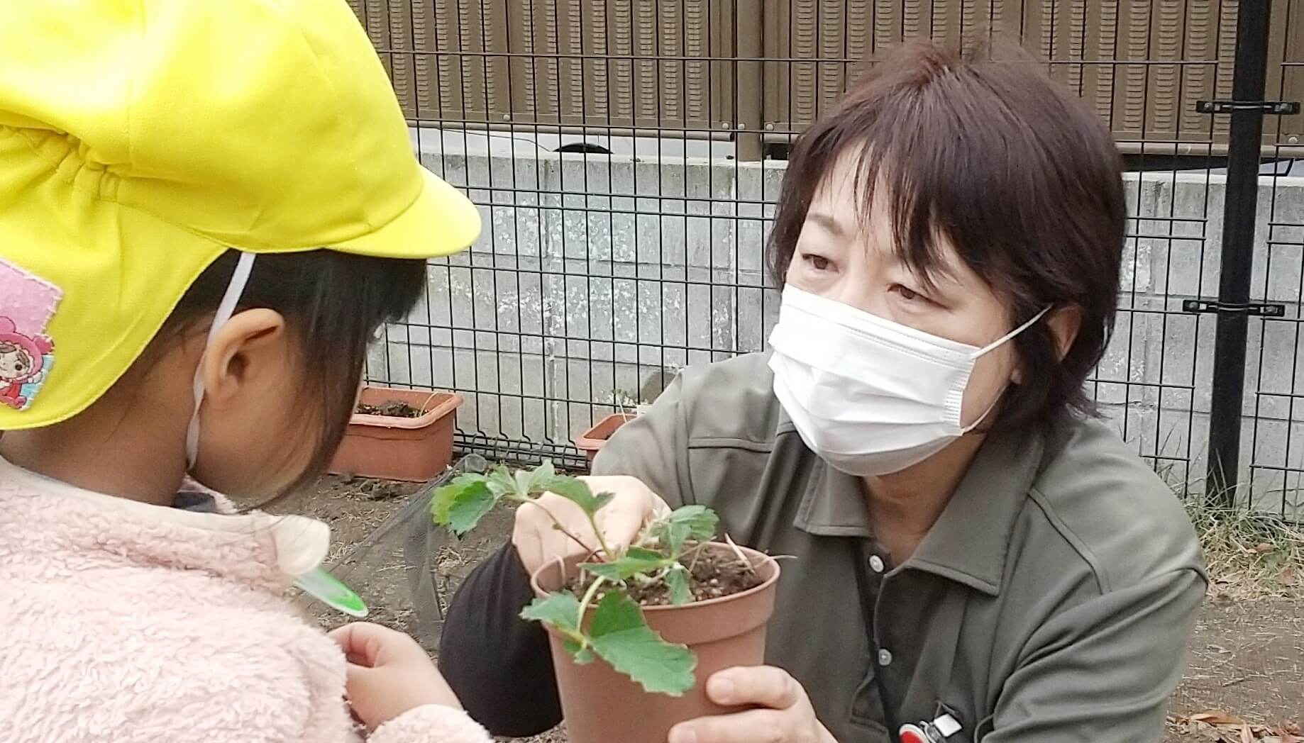 子どもと関わる北原施設長