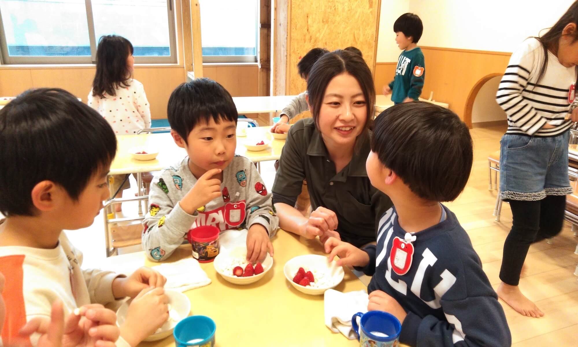 子どもとの触れ合いを大切にしている相澤さん